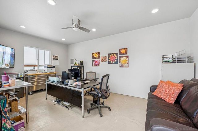 1047 Buena Vista Dr., Vista, CA 92081