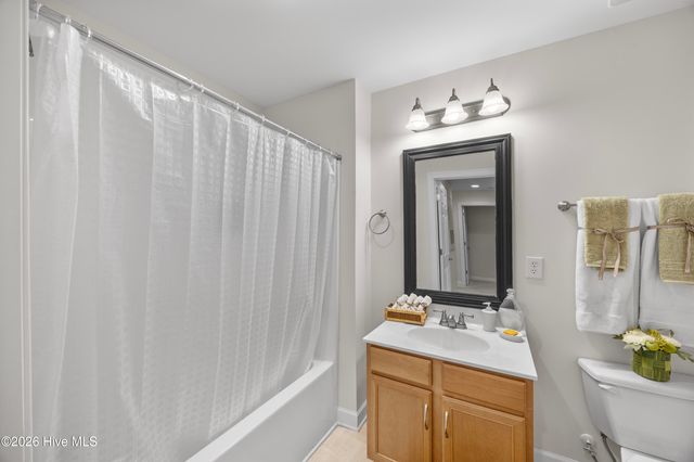 2827 Bloomfield Lane Unit 106, Wilmington, NC 28412