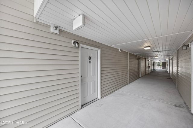 2827 Bloomfield Lane Unit 106, Wilmington, NC 28412