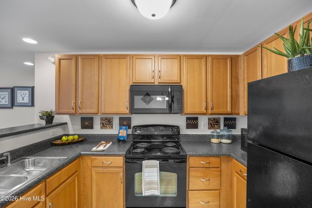 2827 Bloomfield Lane Unit 106, Wilmington, NC 28412
