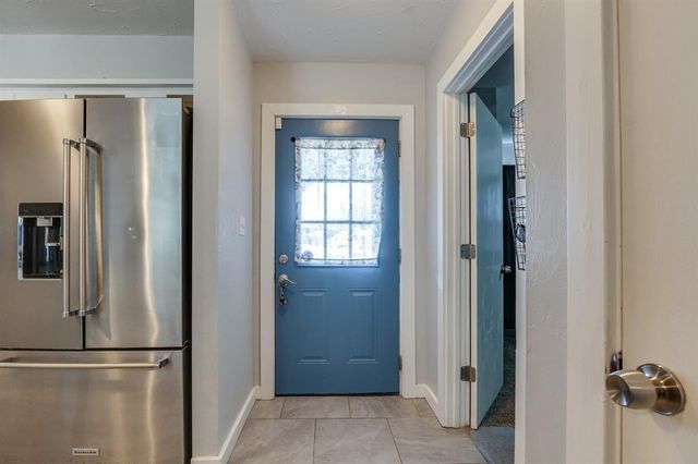 417 Vickie Drive, Del City, OK 73115