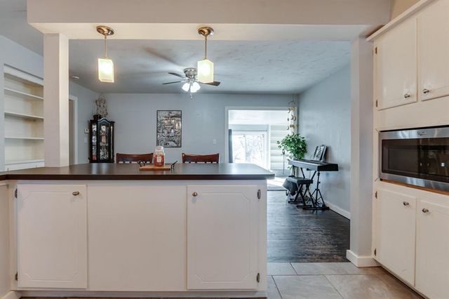 417 Vickie Drive, Del City, OK 73115