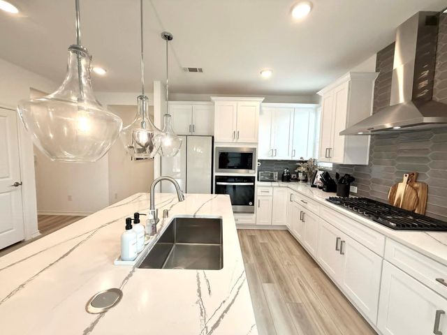 1301 Tan Gable Ln, Katy, TX 77493