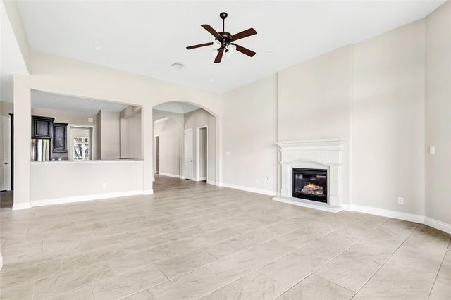 9810 Carver Drive, Rosharon, TX 77583