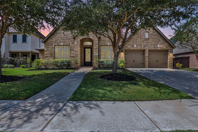 9810 Carver Drive, Rosharon, TX 77583