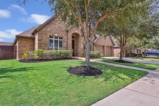 9810 Carver Drive, Rosharon, TX 77583