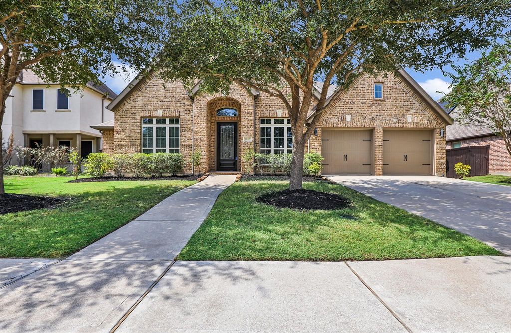 9810 Carver Drive, Rosharon, TX 77583