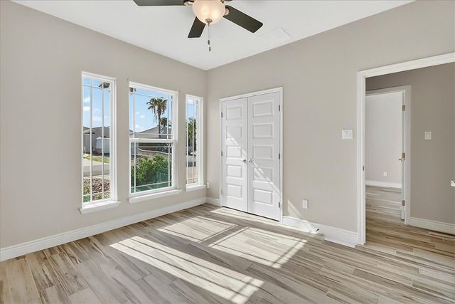 15229 Barataria Dr, Corpus Christi, TX 78418