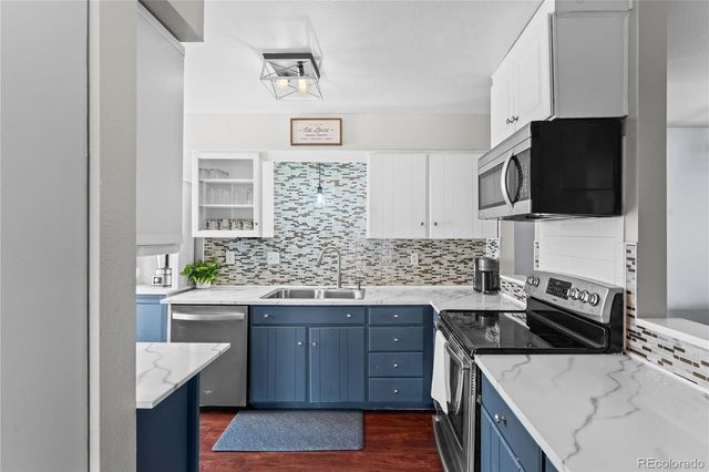 6305 W 6th Avenue D16, Lakewood, CO 80214