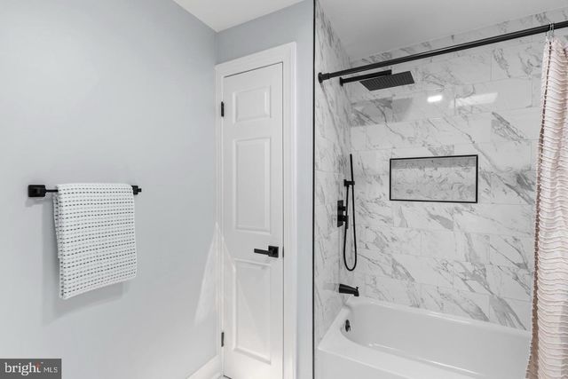 238 TIMONIUM, Lutherville Timonium, MD 21093