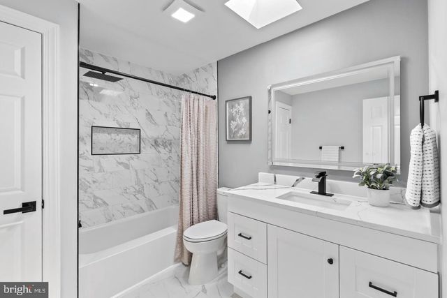 238 TIMONIUM, Lutherville Timonium, MD 21093