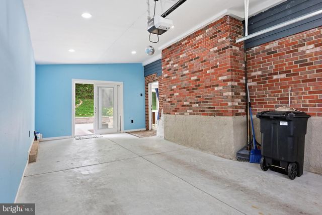 238 TIMONIUM, Lutherville Timonium, MD 21093