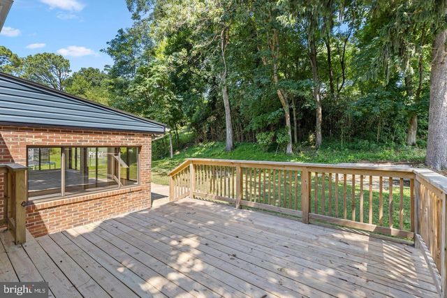 238 TIMONIUM, Lutherville Timonium, MD 21093