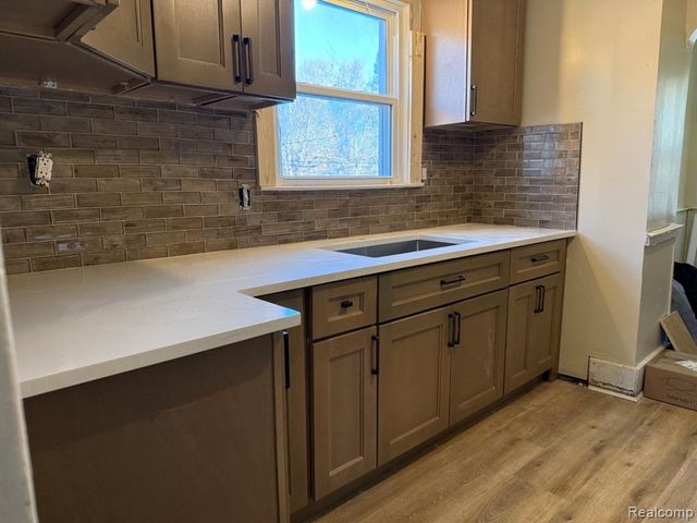 10428 Marne Street, Detroit, MI 48224