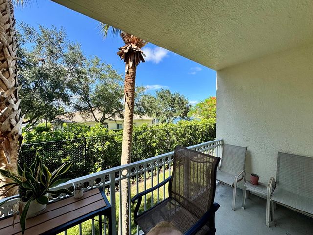 9857 Baywinds 9210, West Palm Beach, FL 33411