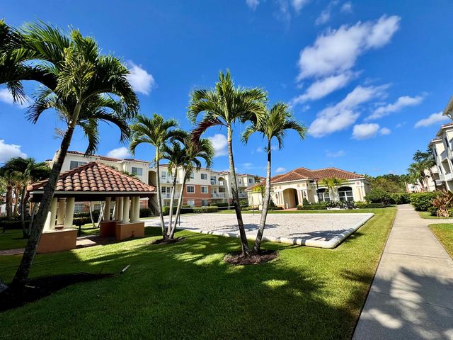 9857 Baywinds 9210, West Palm Beach, FL 33411