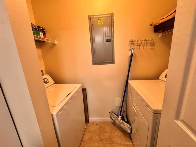 9857 Baywinds 9210, West Palm Beach, FL 33411