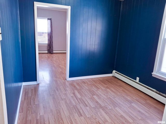 601 N GRAND Avenue, St David, IL 61563