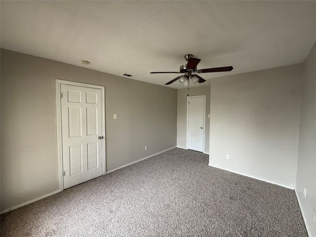 9839 Glengreen Drive, Dallas, TX 75217