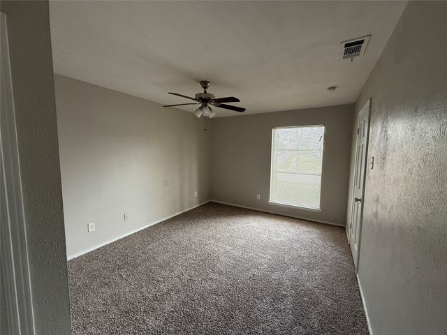 9839 Glengreen Drive, Dallas, TX 75217