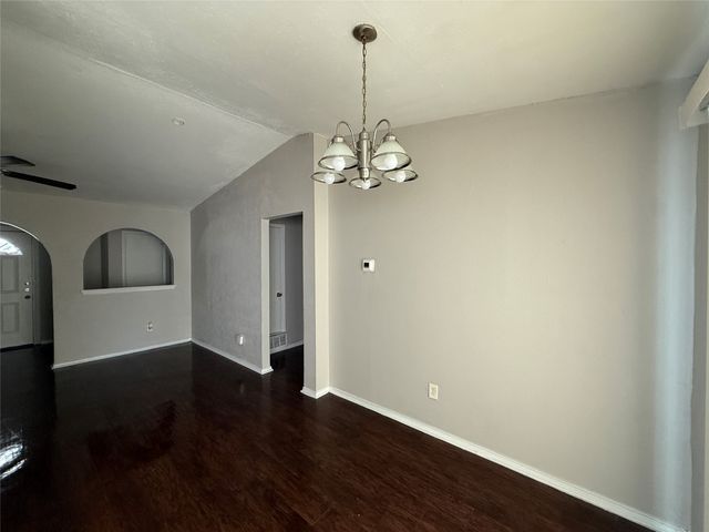 9839 Glengreen Drive, Dallas, TX 75217