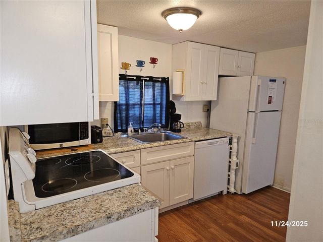 112 BAREFOOT TRAIL, Port Orange, FL 32129