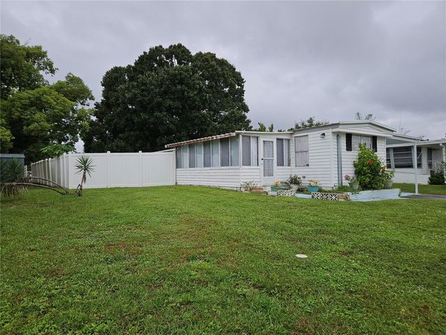 112 BAREFOOT TRAIL, Port Orange, FL 32129