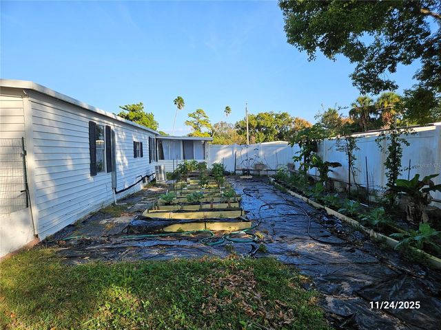 112 BAREFOOT TRAIL, Port Orange, FL 32129