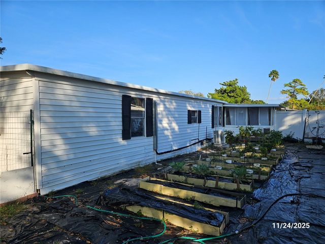 112 BAREFOOT TRAIL, Port Orange, FL 32129