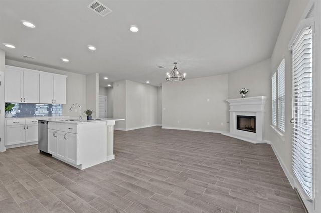 228 Appleberry LN, Elgin, TX 78621