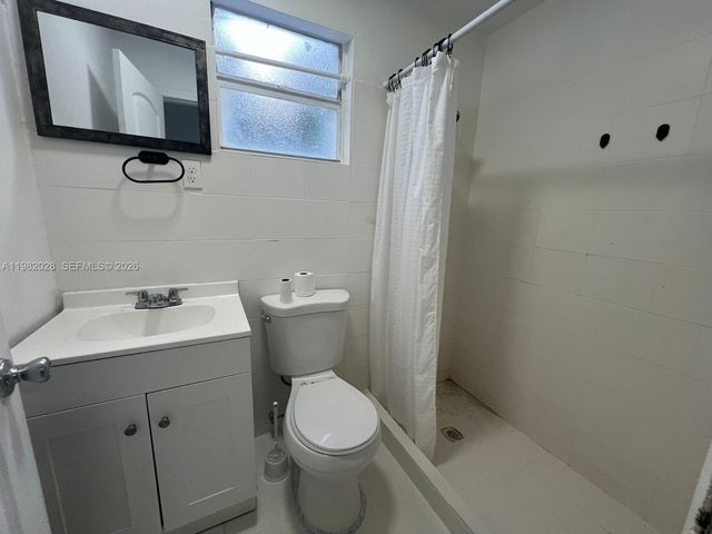 1053 NE 149th Street, Miami, FL 33161
