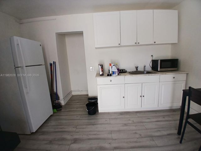 1053 NE 149th Street, Miami, FL 33161