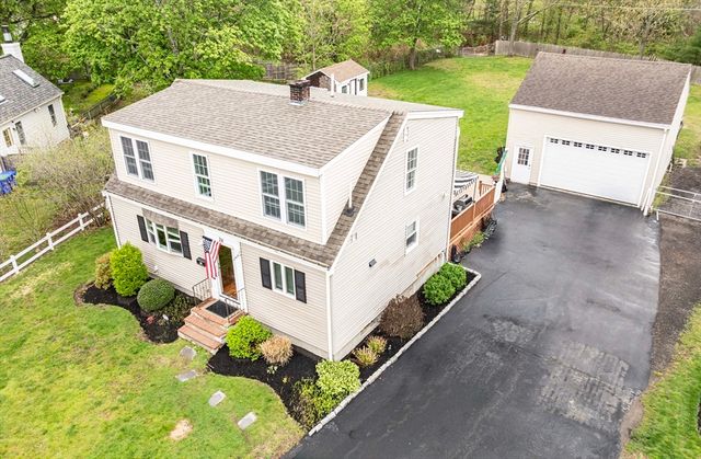 28 Nevens Circle, Rockland, MA 02370