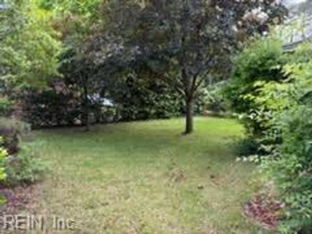 7521 Shirland AVE, Norfolk, VA 23505