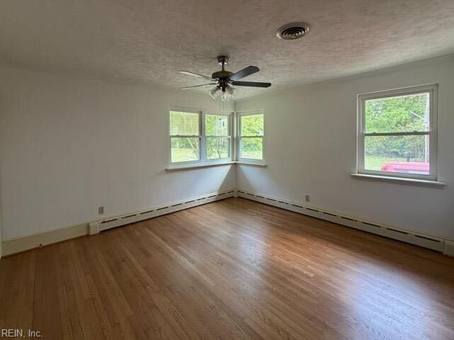 7521 Shirland AVE, Norfolk, VA 23505