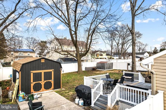 27 BRAISINGTON AVENUE, Bellmawr, NJ 08031
