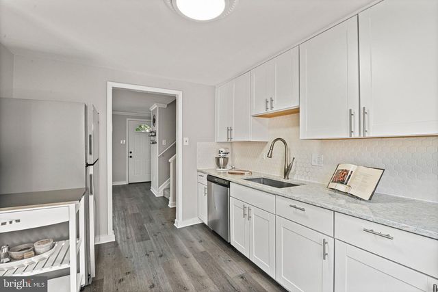 1000 HERTFORD ST, Herndon, VA 20170
