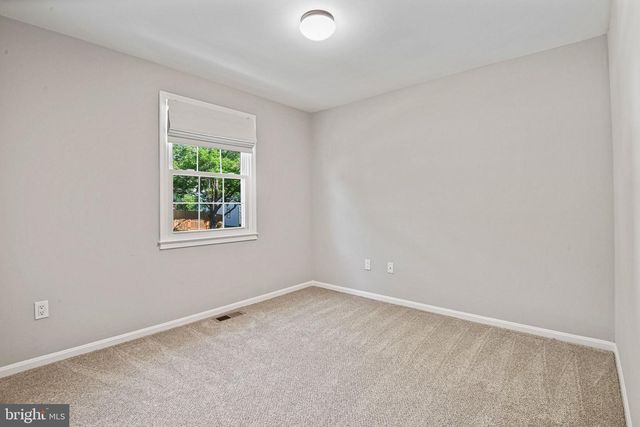 1000 HERTFORD ST, Herndon, VA 20170
