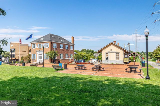 1000 HERTFORD ST, Herndon, VA 20170