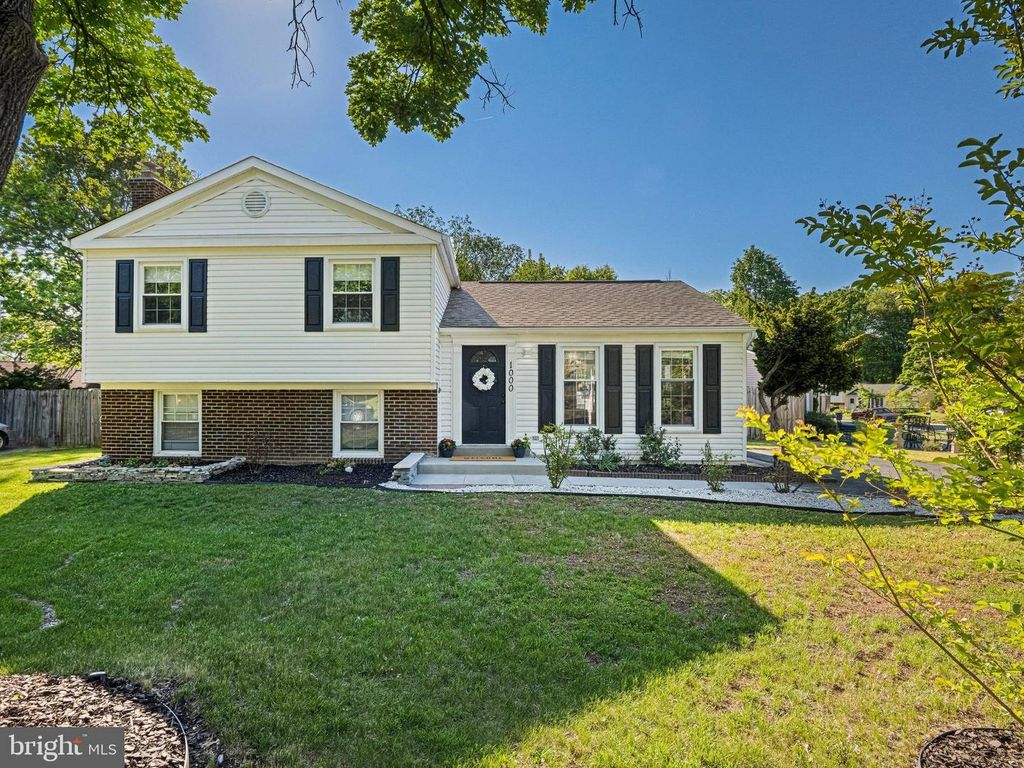 1000 HERTFORD ST, Herndon, VA 20170