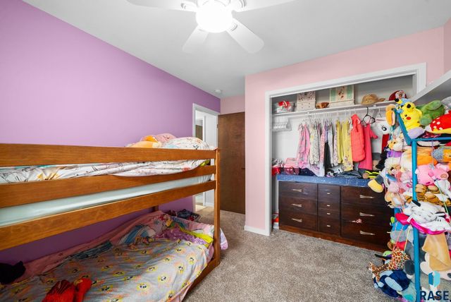 6904 W 66th St Street, Sioux Falls, SD 57106