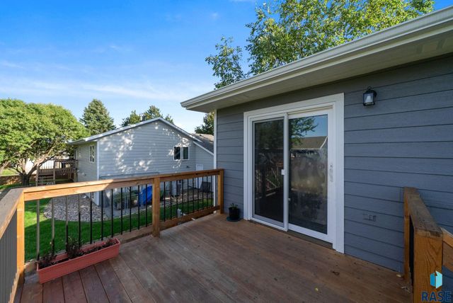 6904 W 66th St Street, Sioux Falls, SD 57106