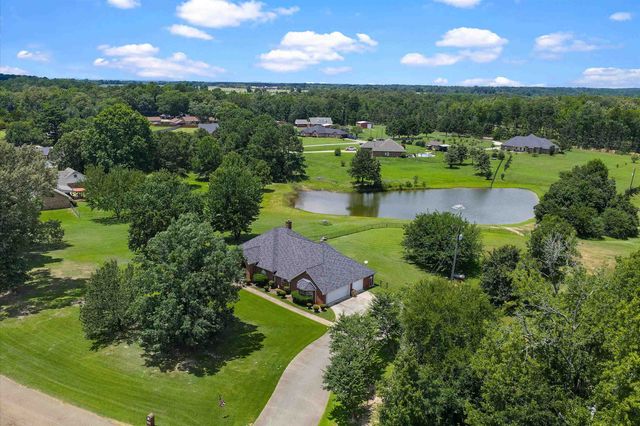 325 Clements Ranch Rd, Kilgore, TX 75662