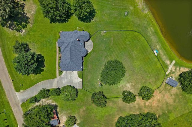 325 Clements Ranch Rd, Kilgore, TX 75662