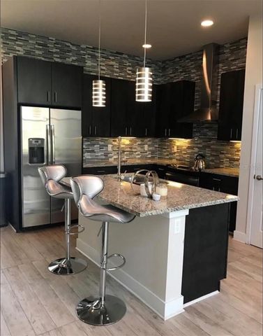 4226 GAUGE LINE LOOP, Tampa, FL 33624