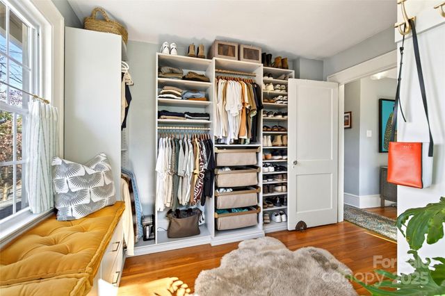 18 Princeton Drive, Asheville, NC 28806