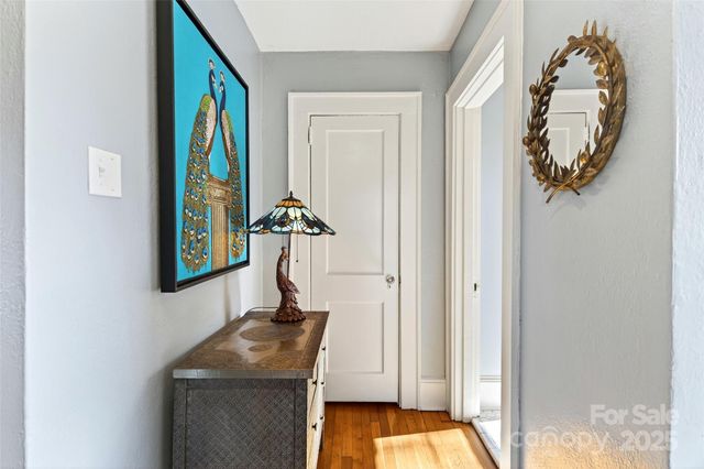 18 Princeton Drive, Asheville, NC 28806