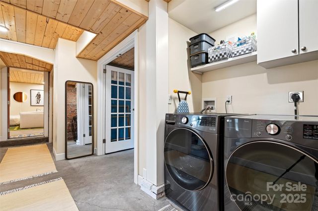 18 Princeton Drive, Asheville, NC 28806