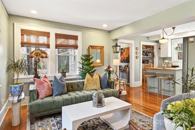 18 Princeton Drive, Asheville, NC 28806