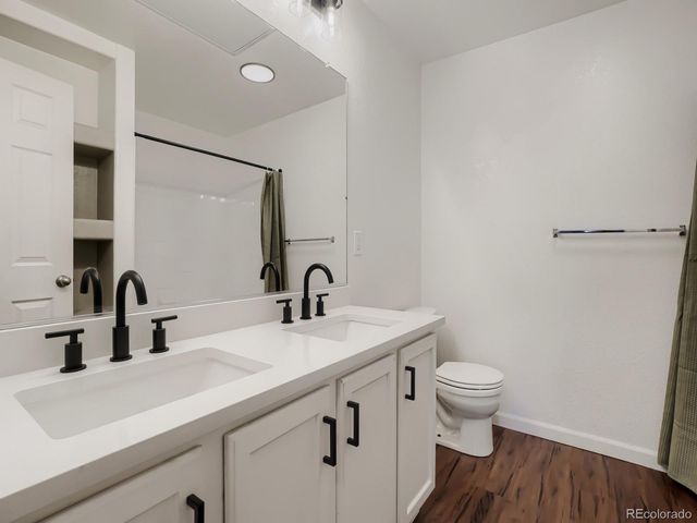 5255 Memphis Street 1222, Denver, CO 80239